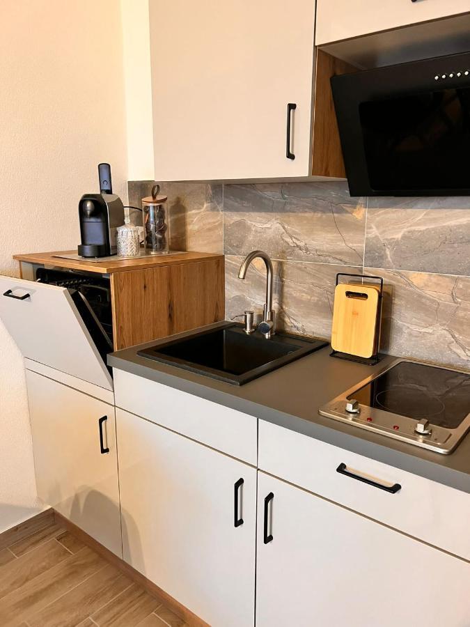 Apartmani Tin Starigrad Paklenica Exterior photo